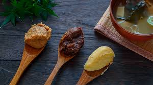 White Miso vs Yellow Miso vs Red Miso: What’s the Difference?