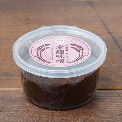 Red & Rice Koji Miso – Wooden-Barrel Brewed, Soybeans & Rice Miso paste 10.5oz/300g